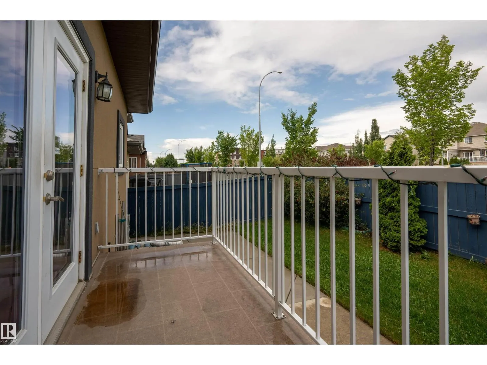 1527 67 ST SW