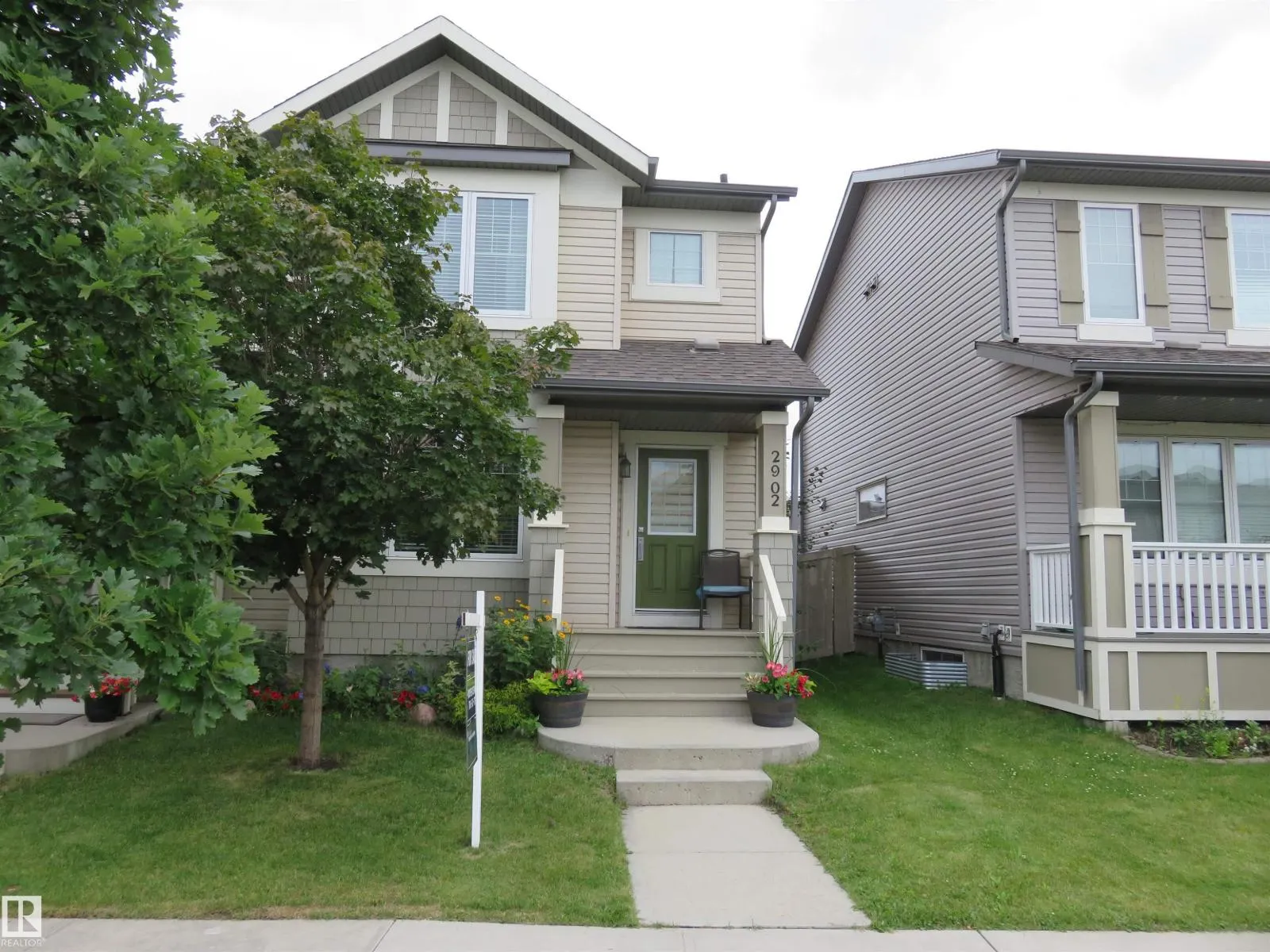 2902 MAPLE WY NW