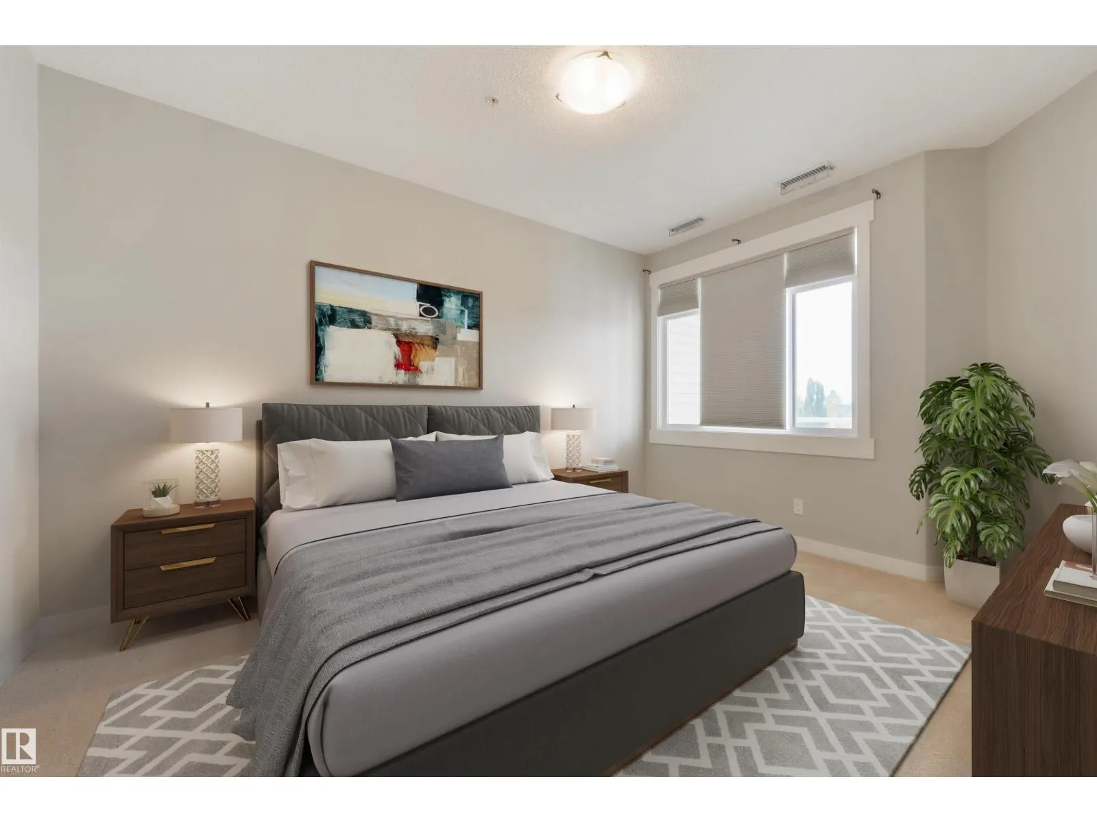 #338 511 QUEEN ST