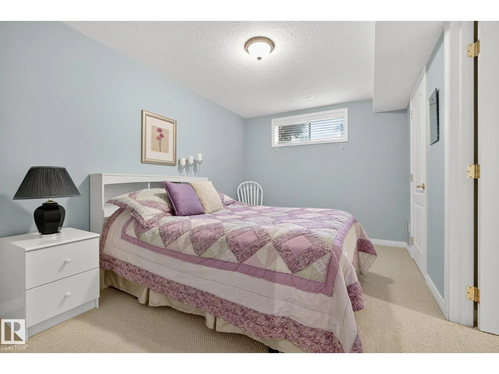 11570 13 AV NW