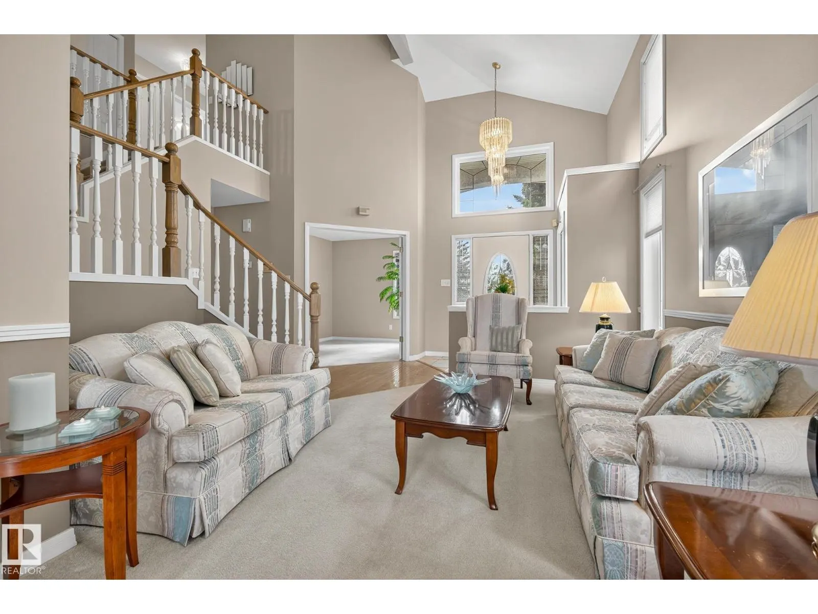 11570 13 AV NW