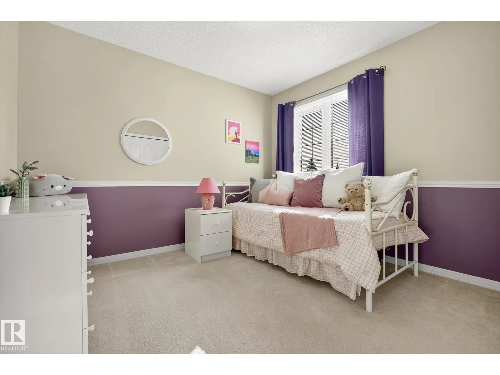 11570 13 AV NW
