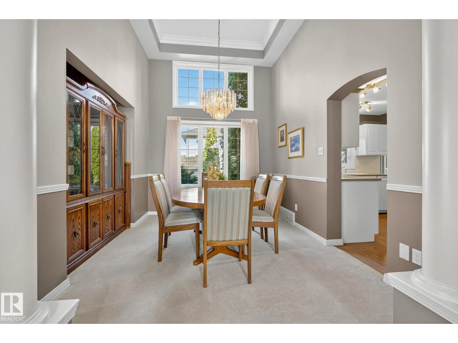 11570 13 AV NW