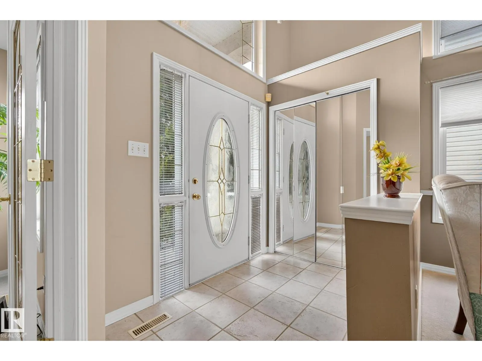 11570 13 AV NW