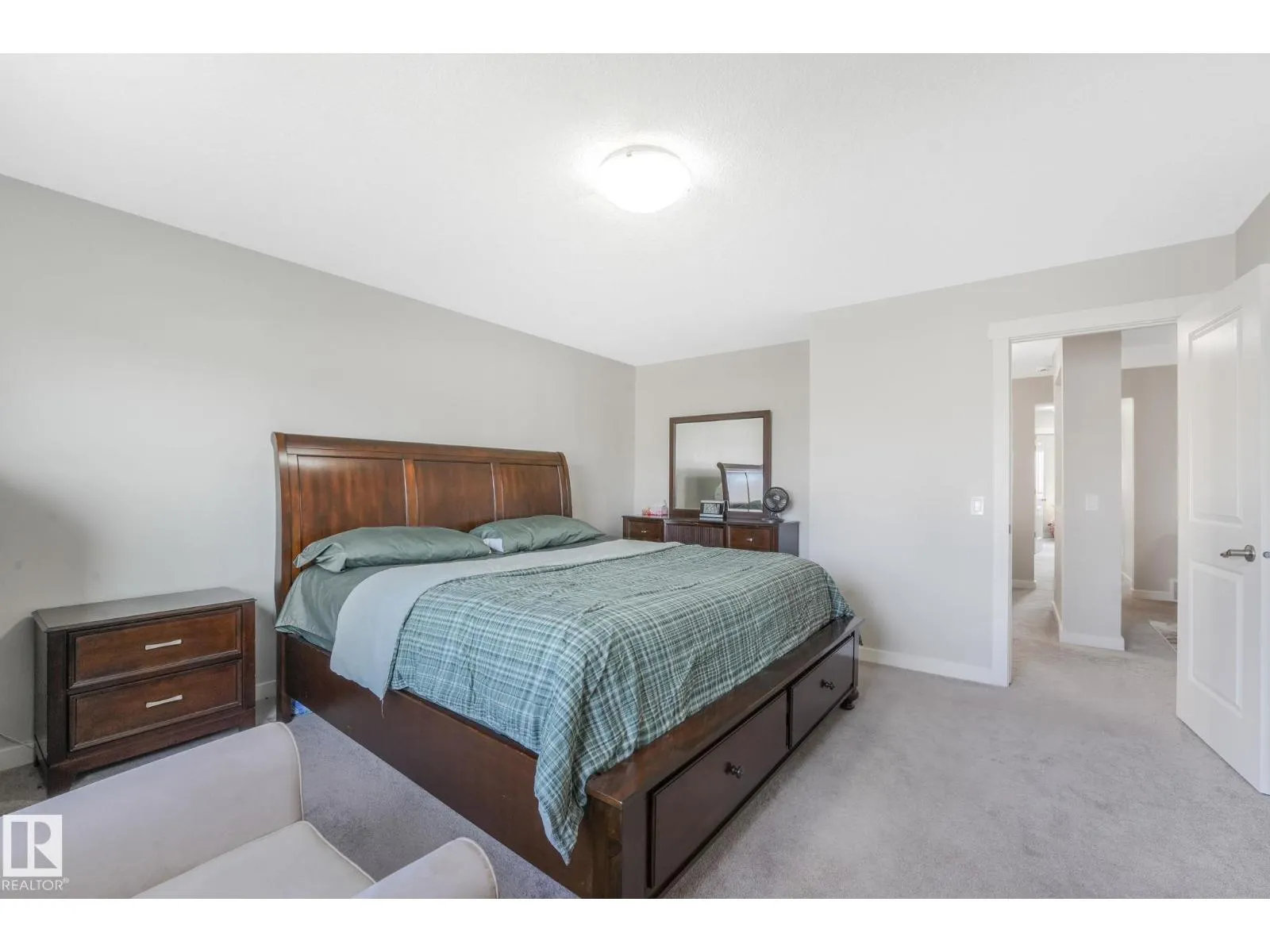 1948 78 ST SW