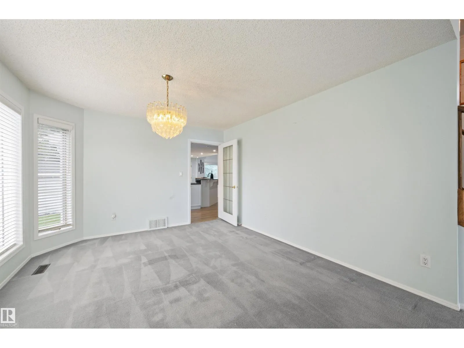 12431 29A AV NW