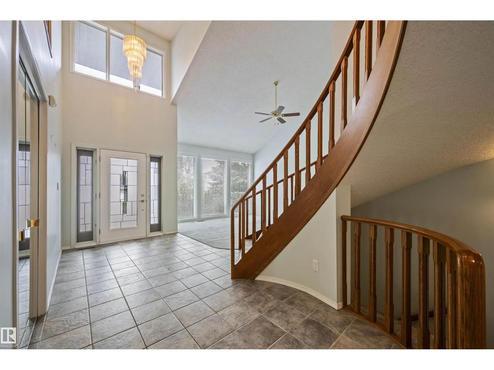 12431 29A AV NW