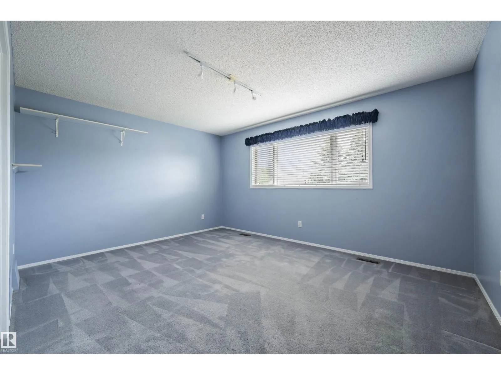 12431 29A AV NW
