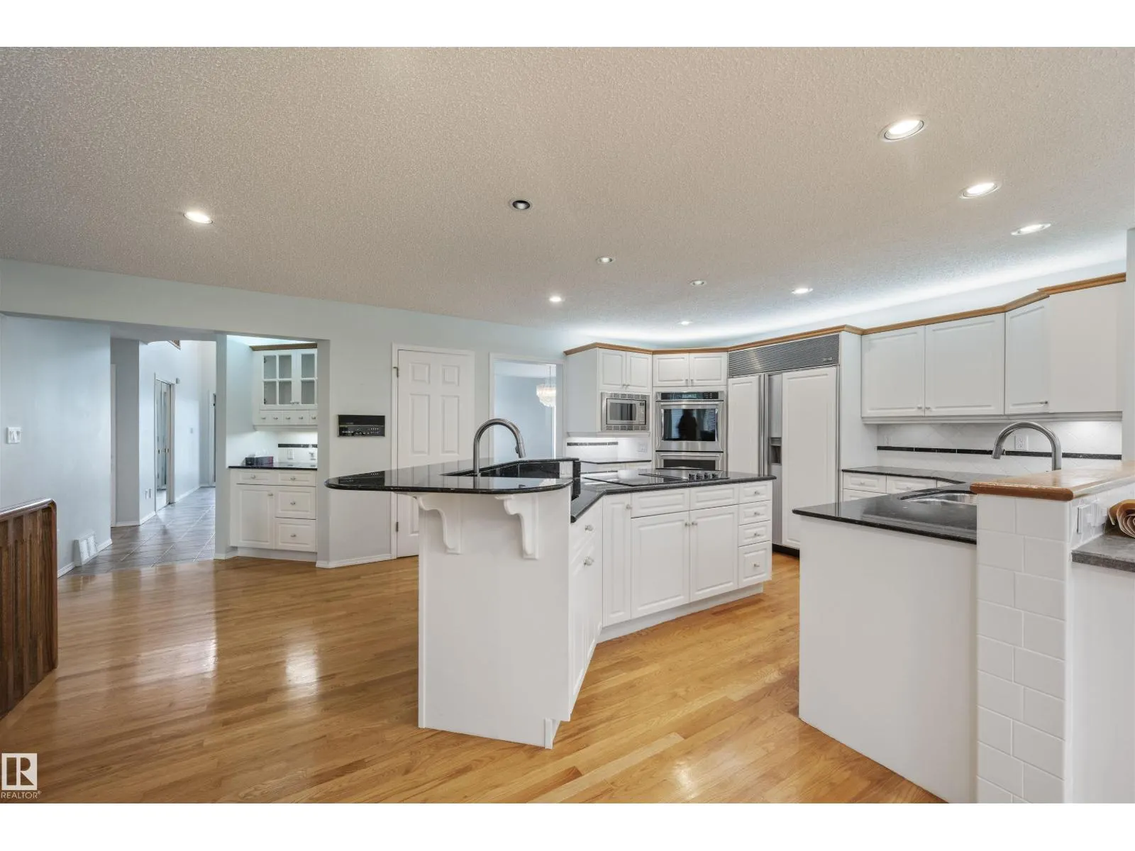12431 29A AV NW
