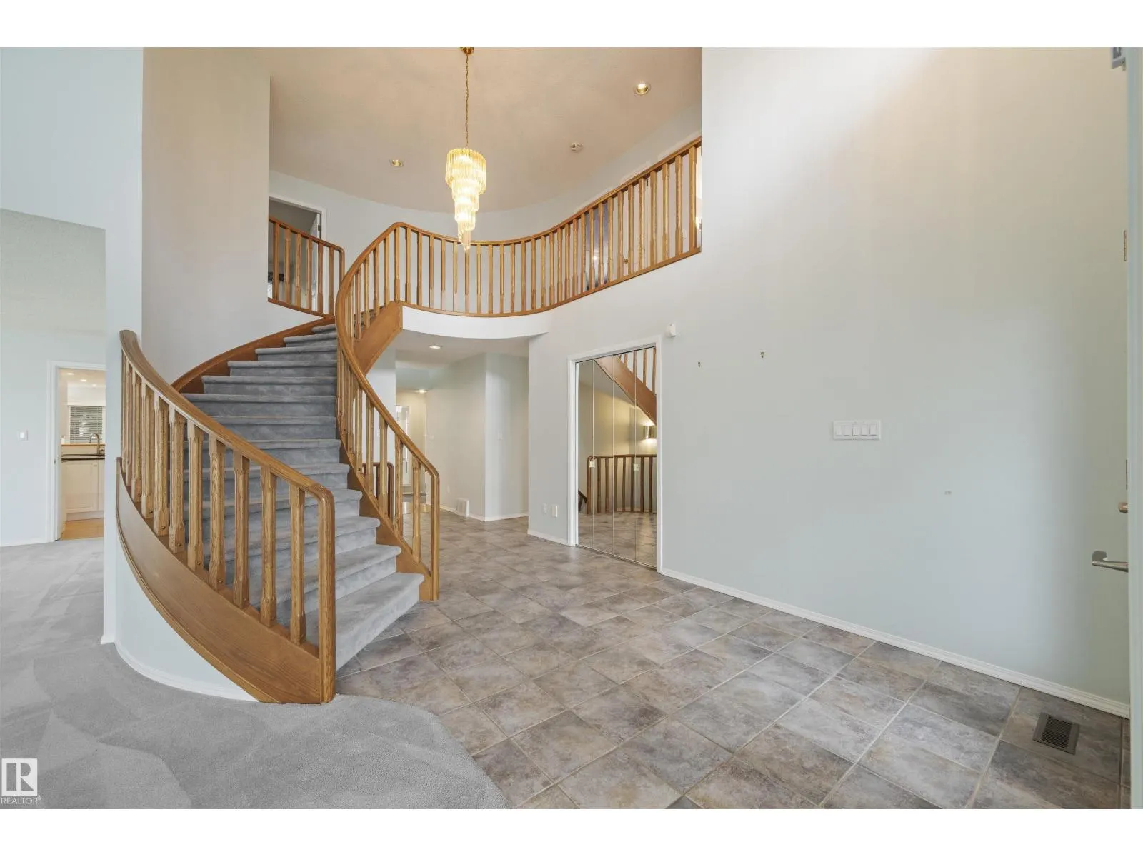 12431 29A AV NW