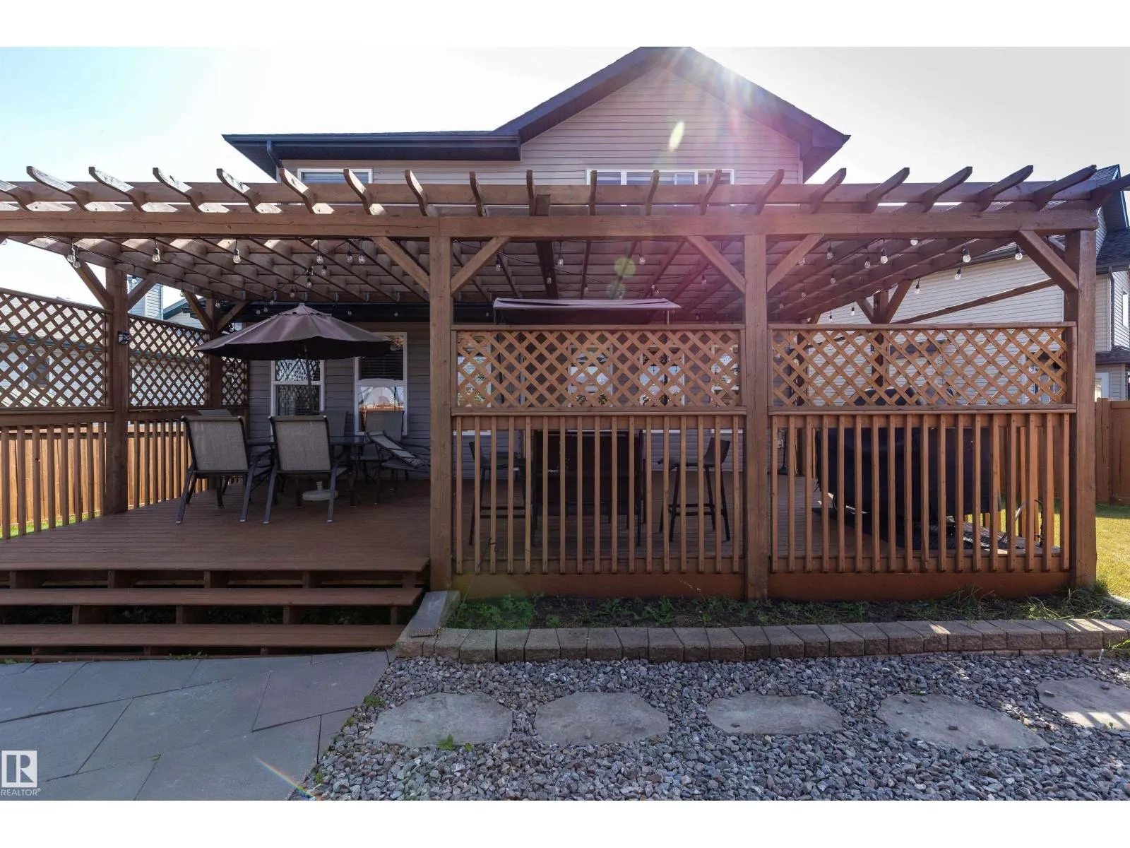 4224 157 AV NW