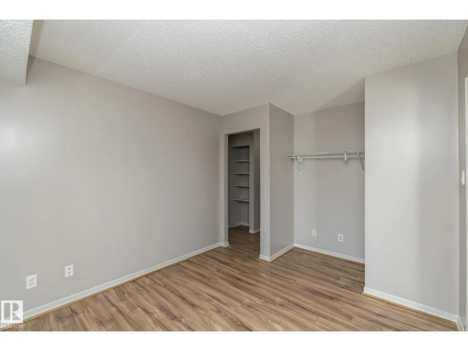 #23 14620 26 ST NW