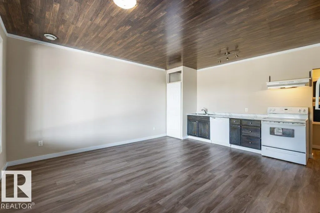 #13 51109 RGE ROAD 271