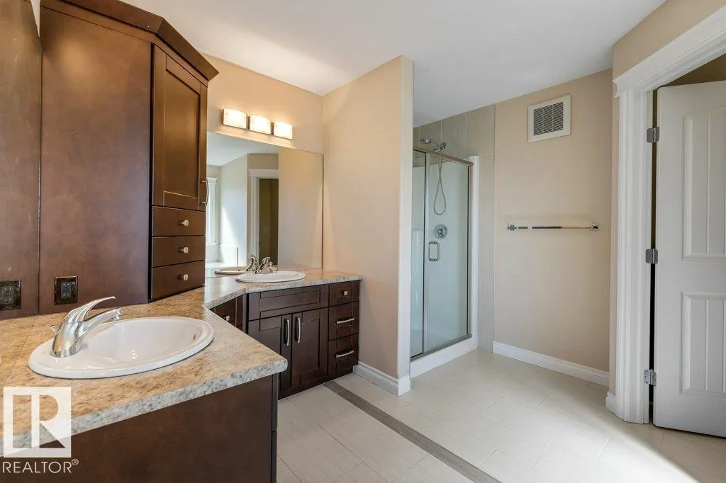 #13 51109 RGE ROAD 271