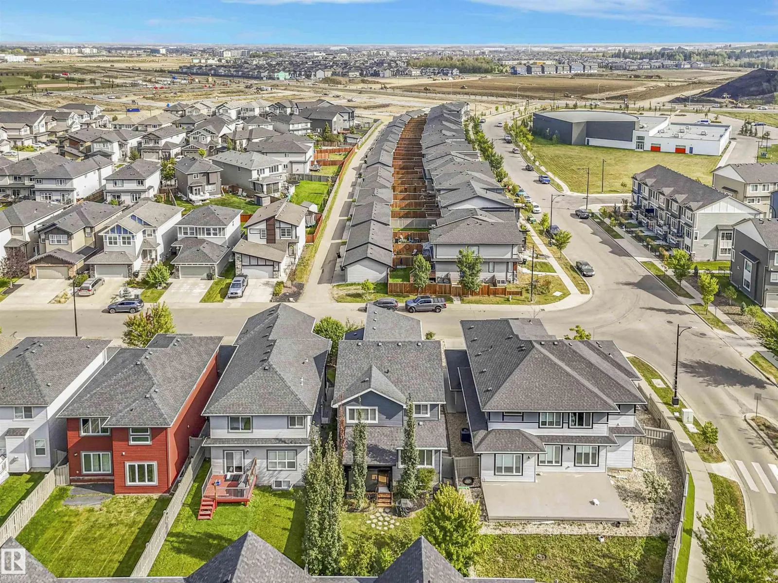 4162 CHARLES LI SW