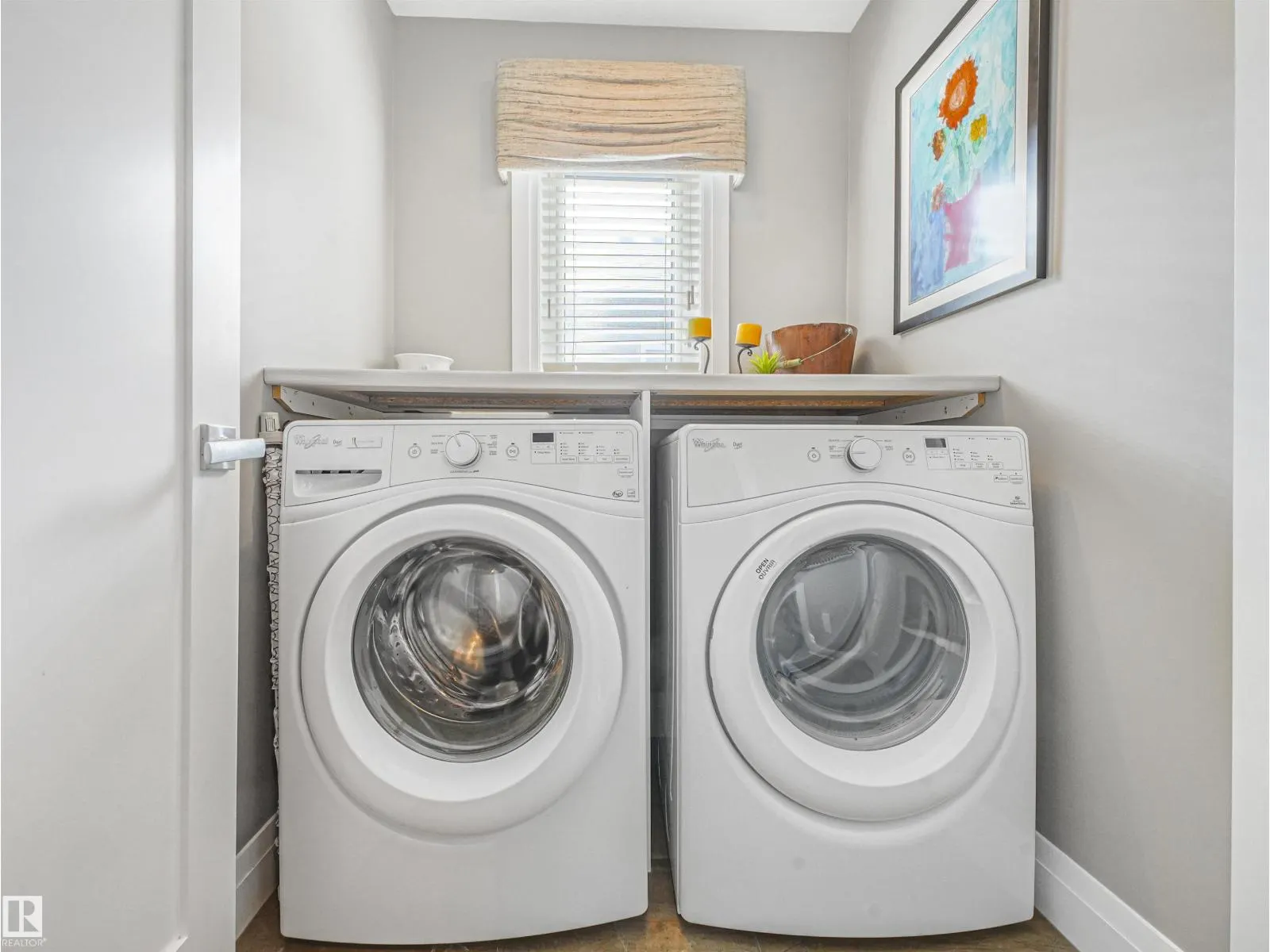 4162 CHARLES LI SW