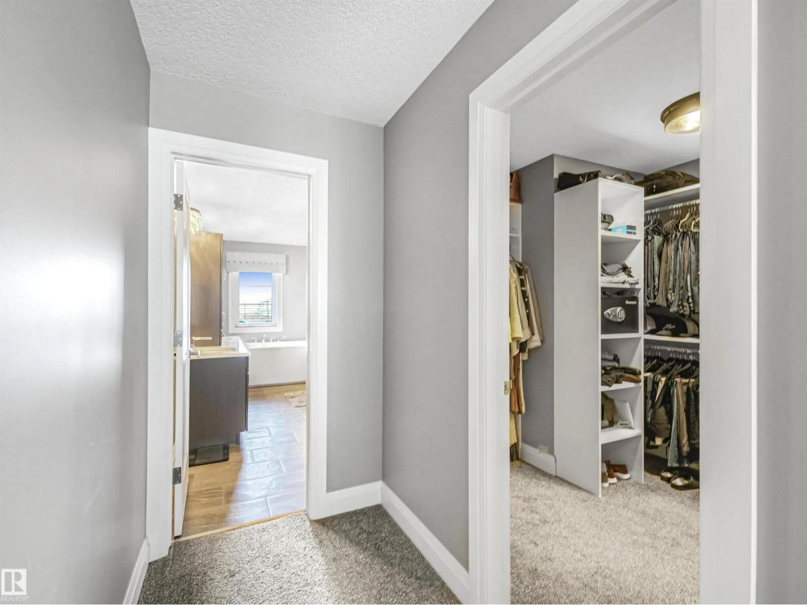 4162 CHARLES LI SW