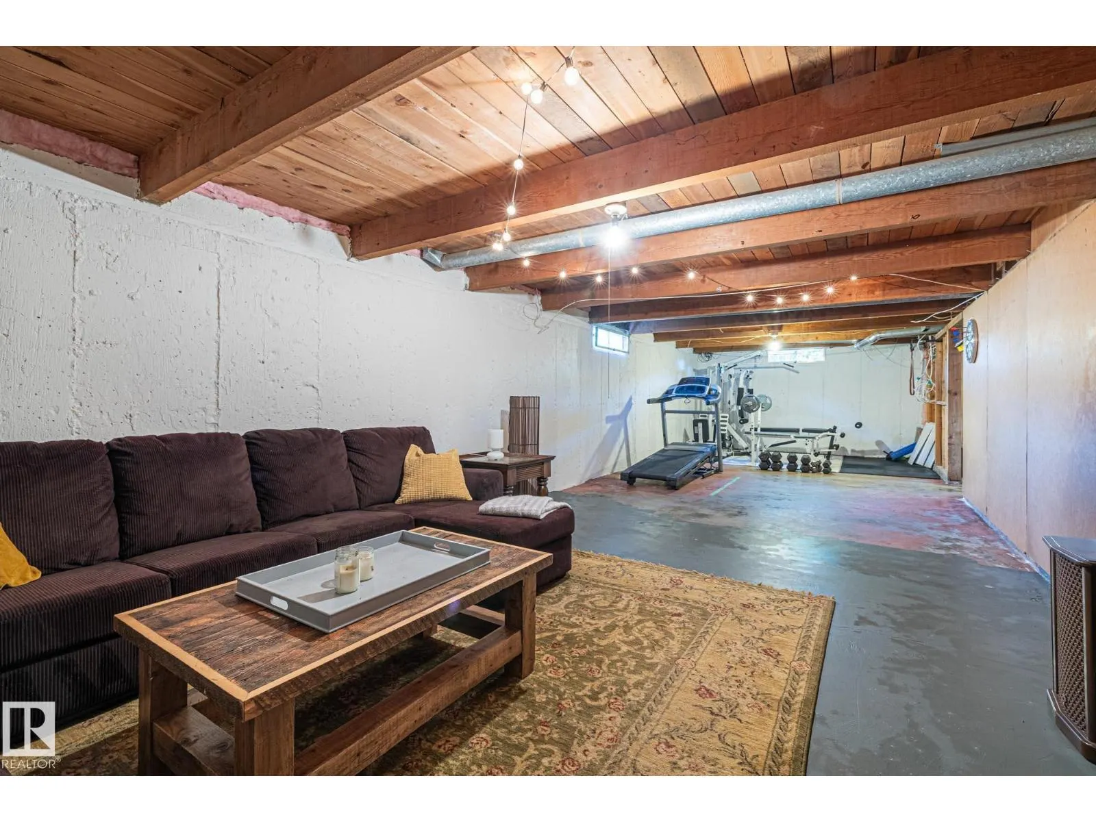 13515 124 ST NW