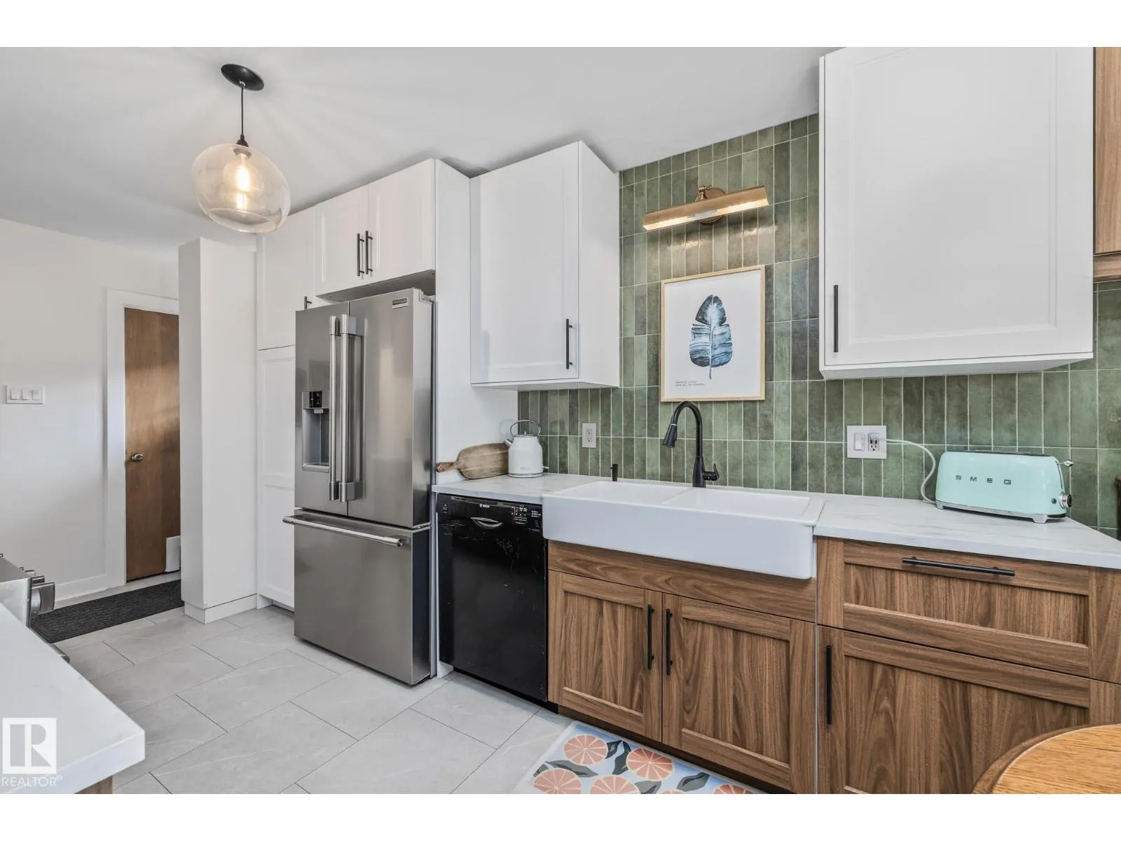 13515 124 ST NW