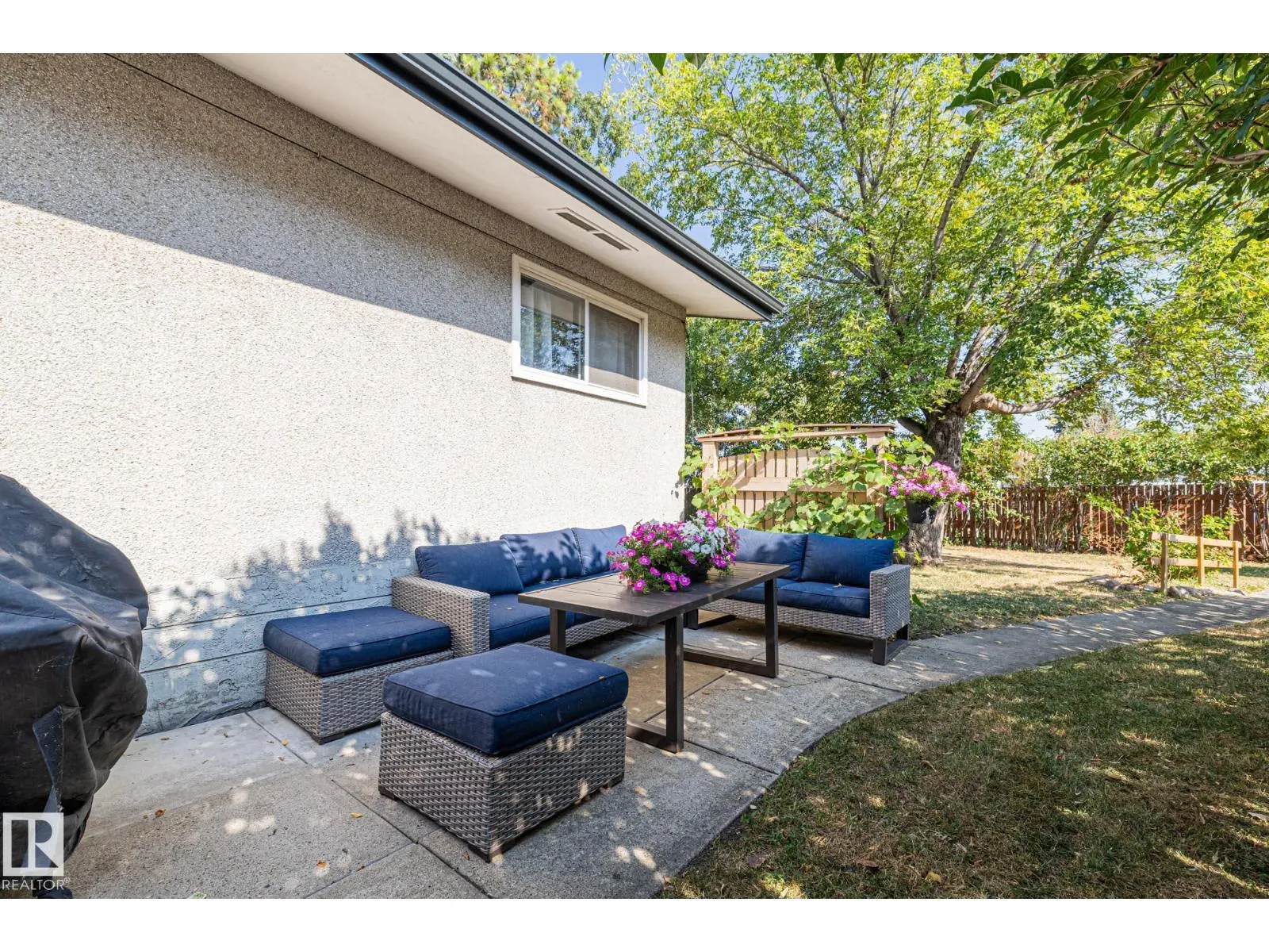 13515 124 ST NW