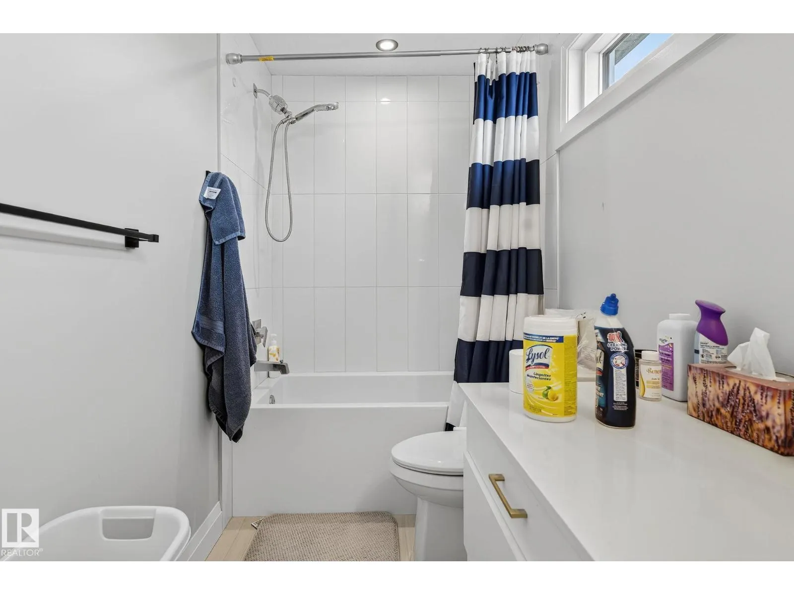 49 WILTREE TC