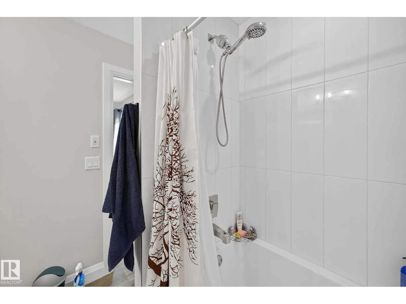 49 WILTREE TC