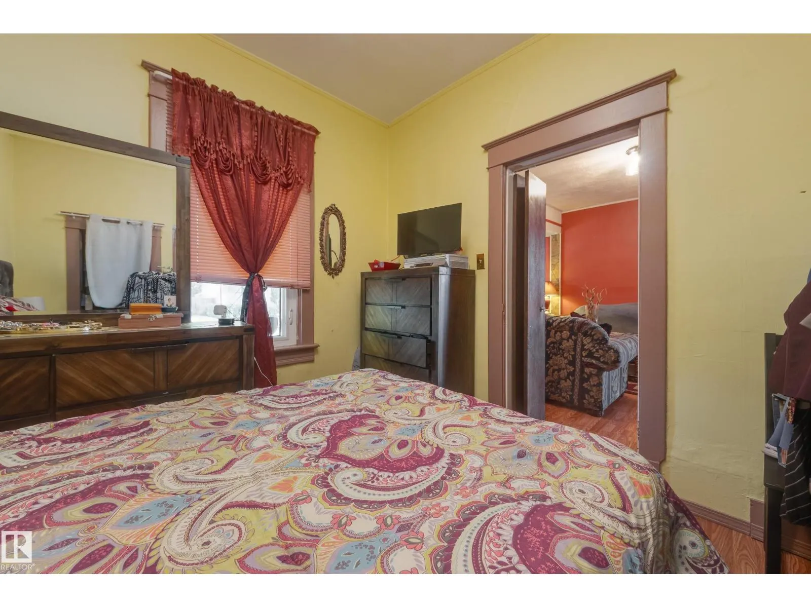 12126 39 ST NW