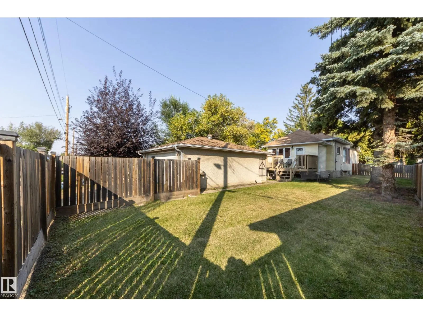 12126 39 ST NW