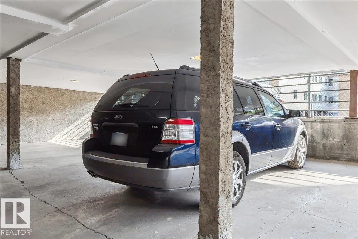 #306 10335 118 ST NW NW