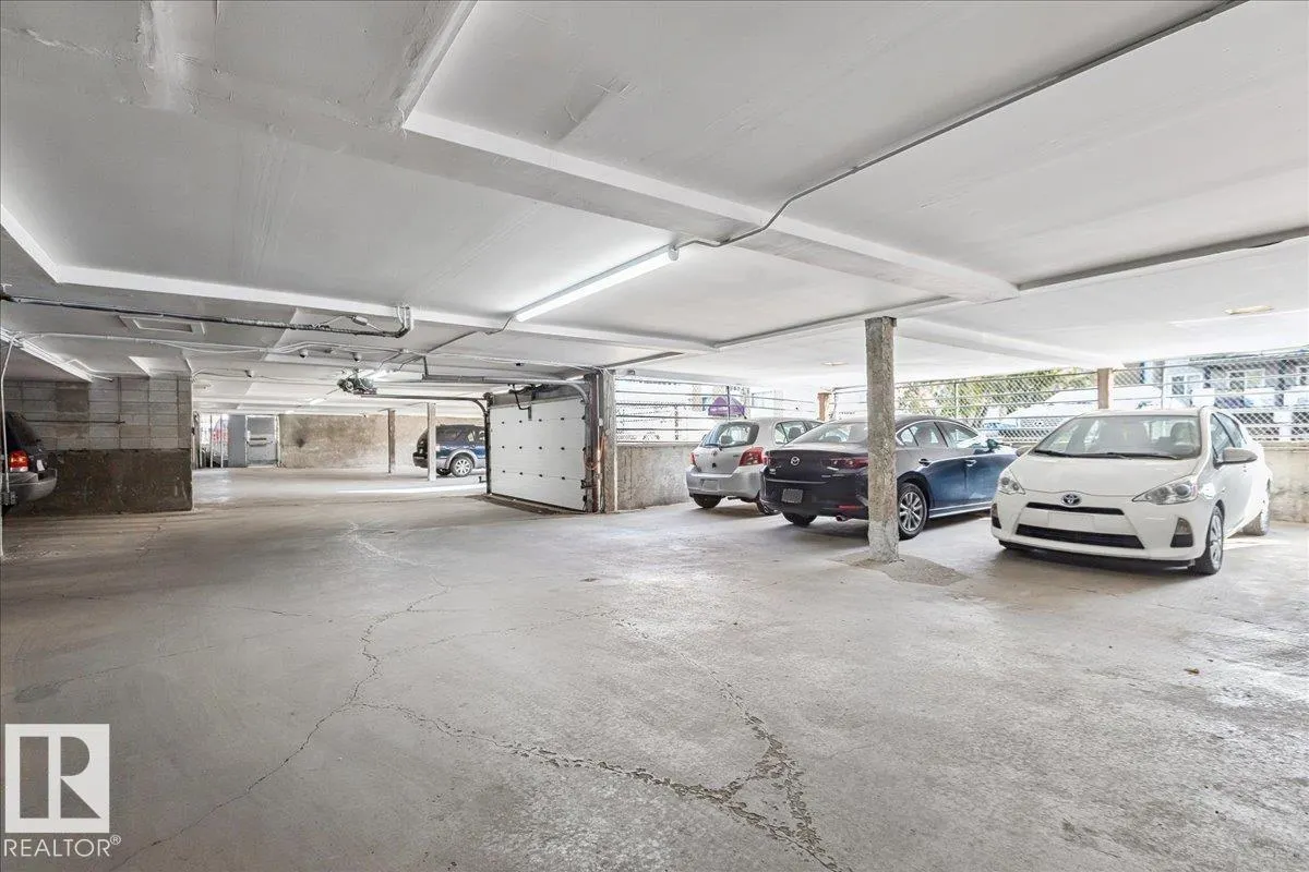 #306 10335 118 ST NW NW