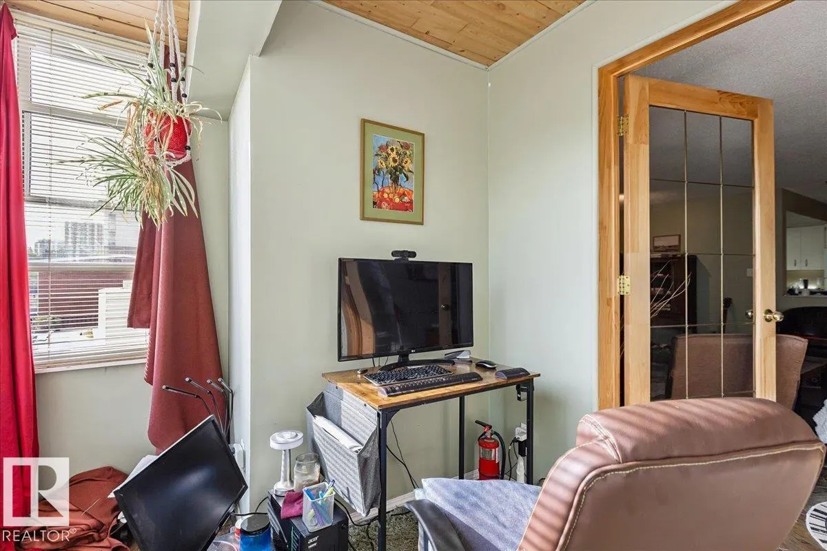 #306 10335 118 ST NW NW