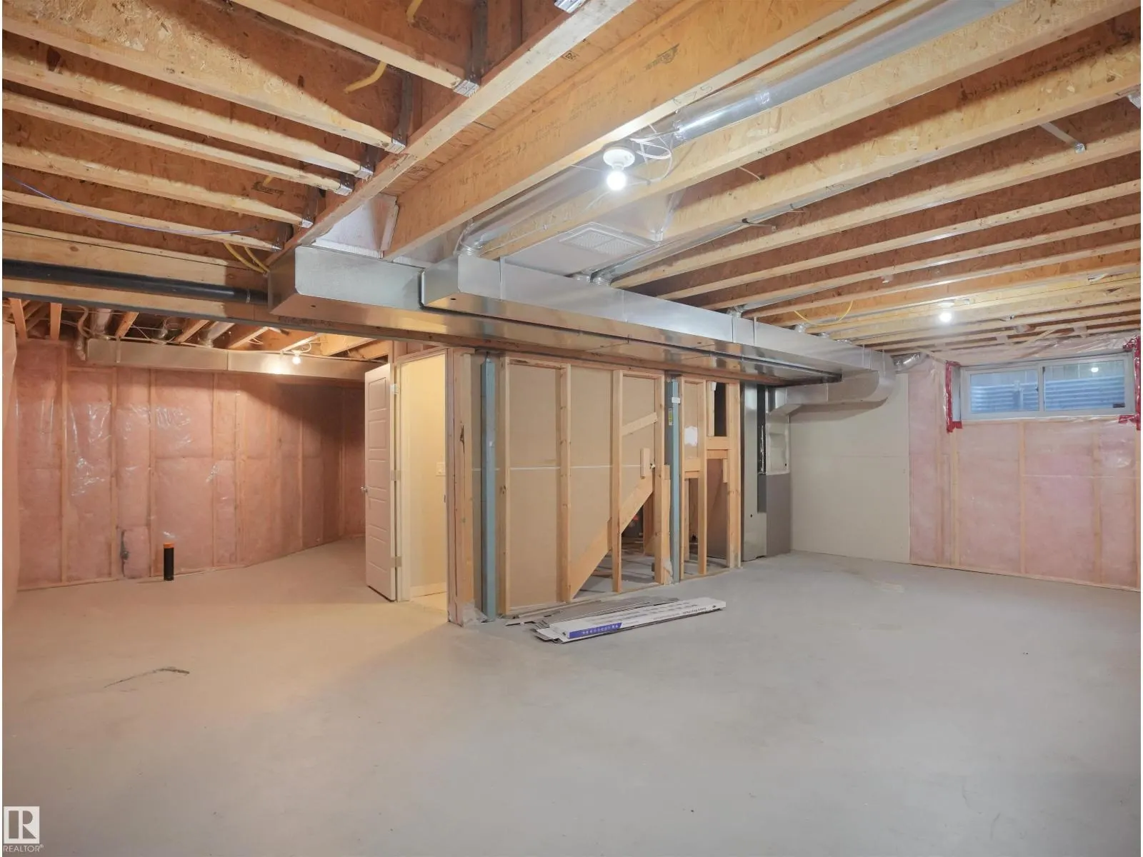 5903 12 AV SW
