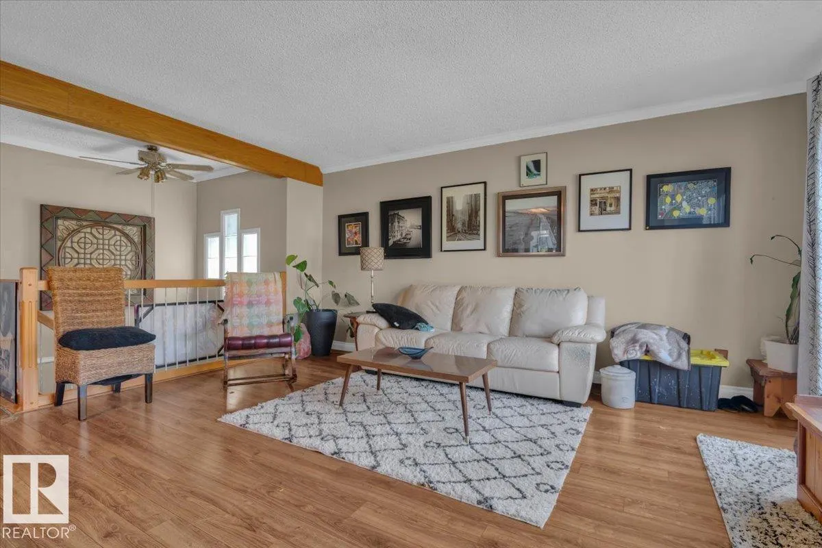 23 Lunnon DR