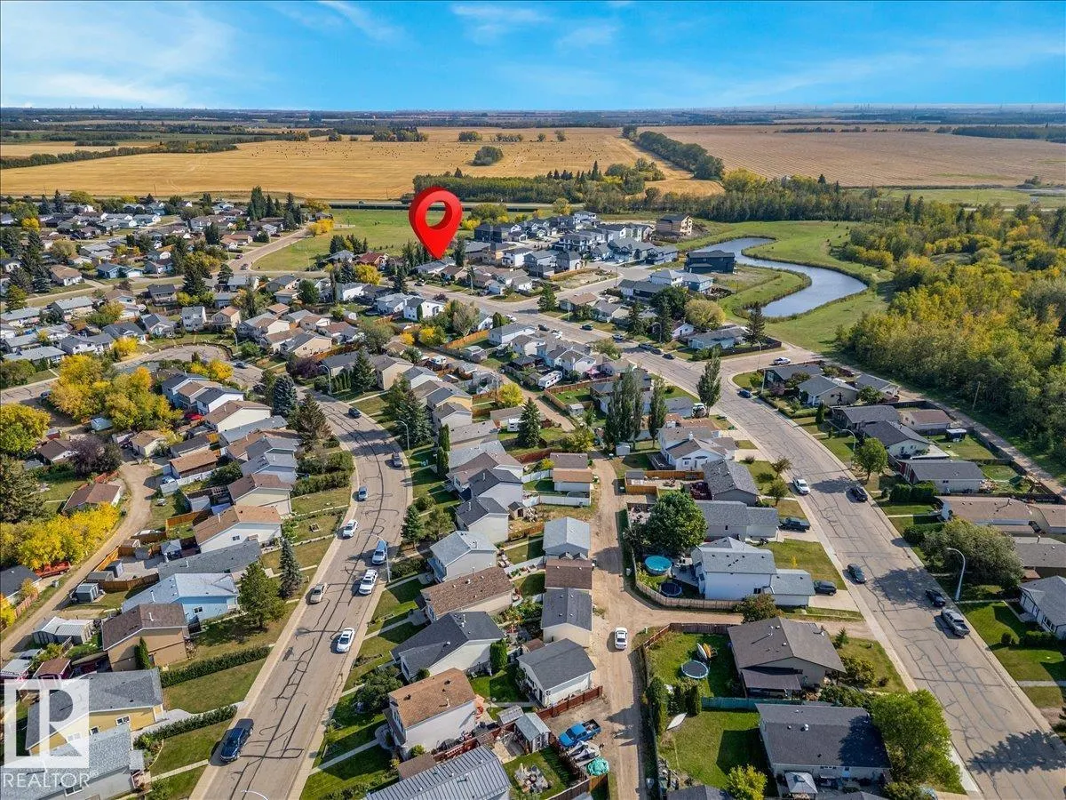 23 Lunnon DR
