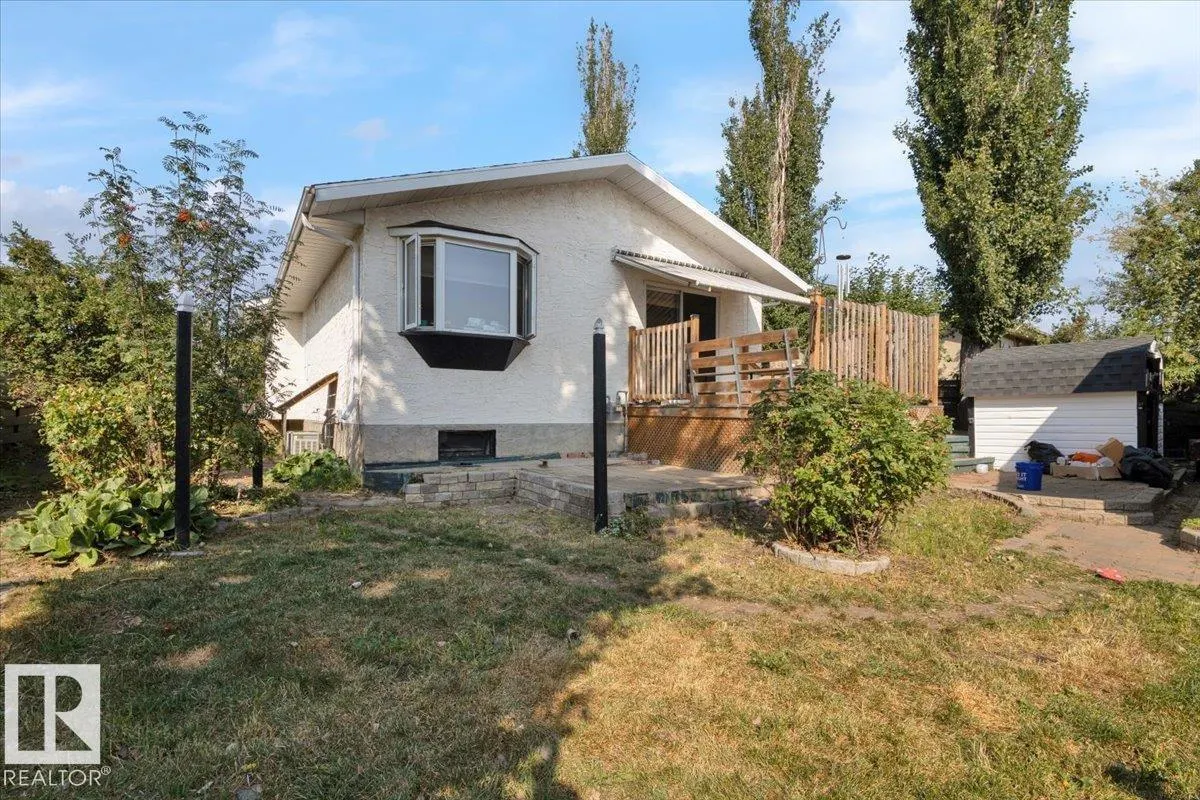 23 Lunnon DR
