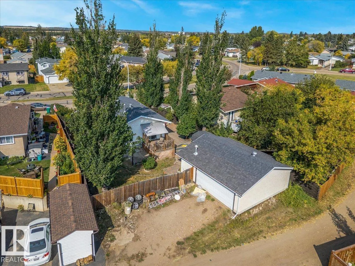 23 Lunnon DR