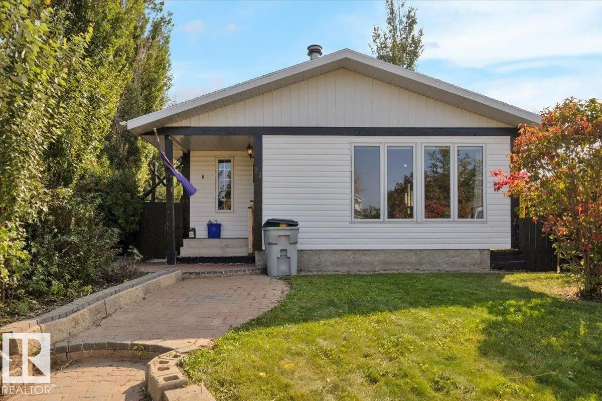 23 Lunnon DR