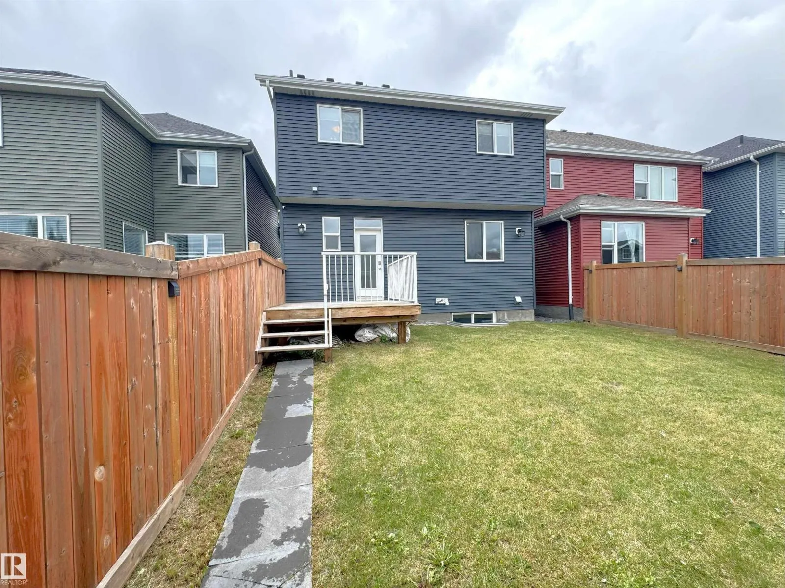 7108 SUMMERSIDE GRANDE BV SW