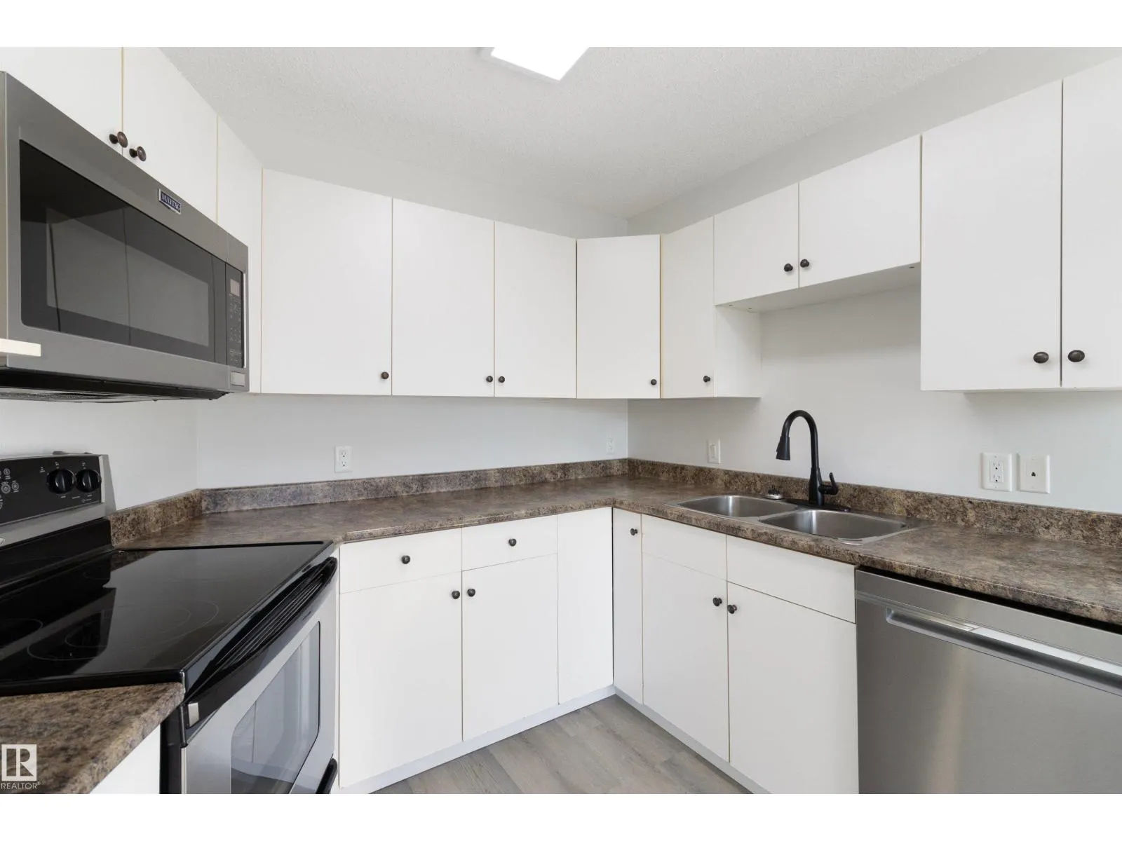 #12 10 CRANBERRY DR