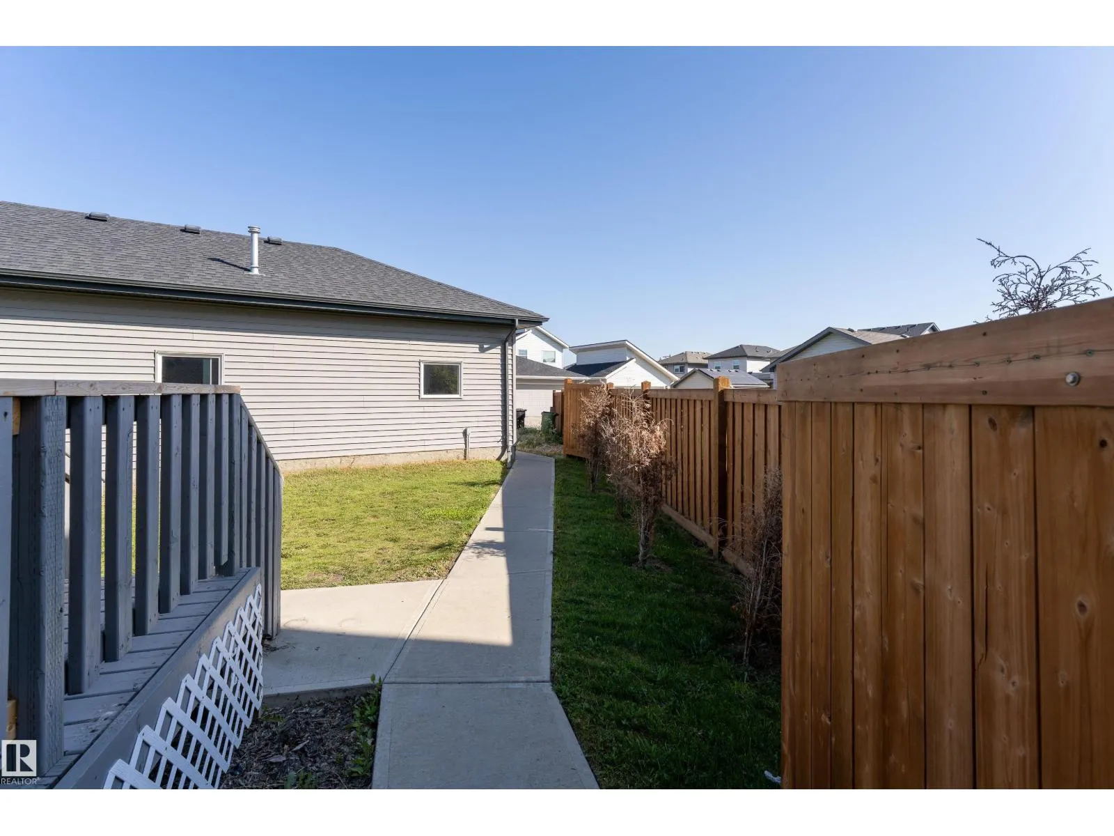 7210 CARDINAL WY SW