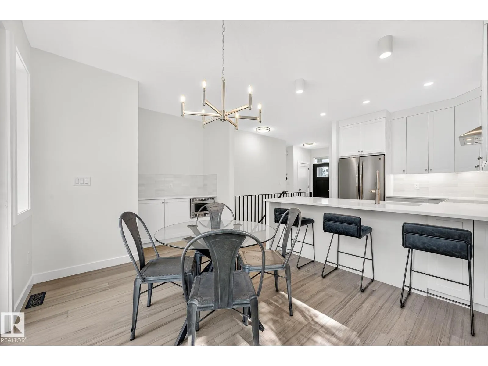 112 HERON POINT CL