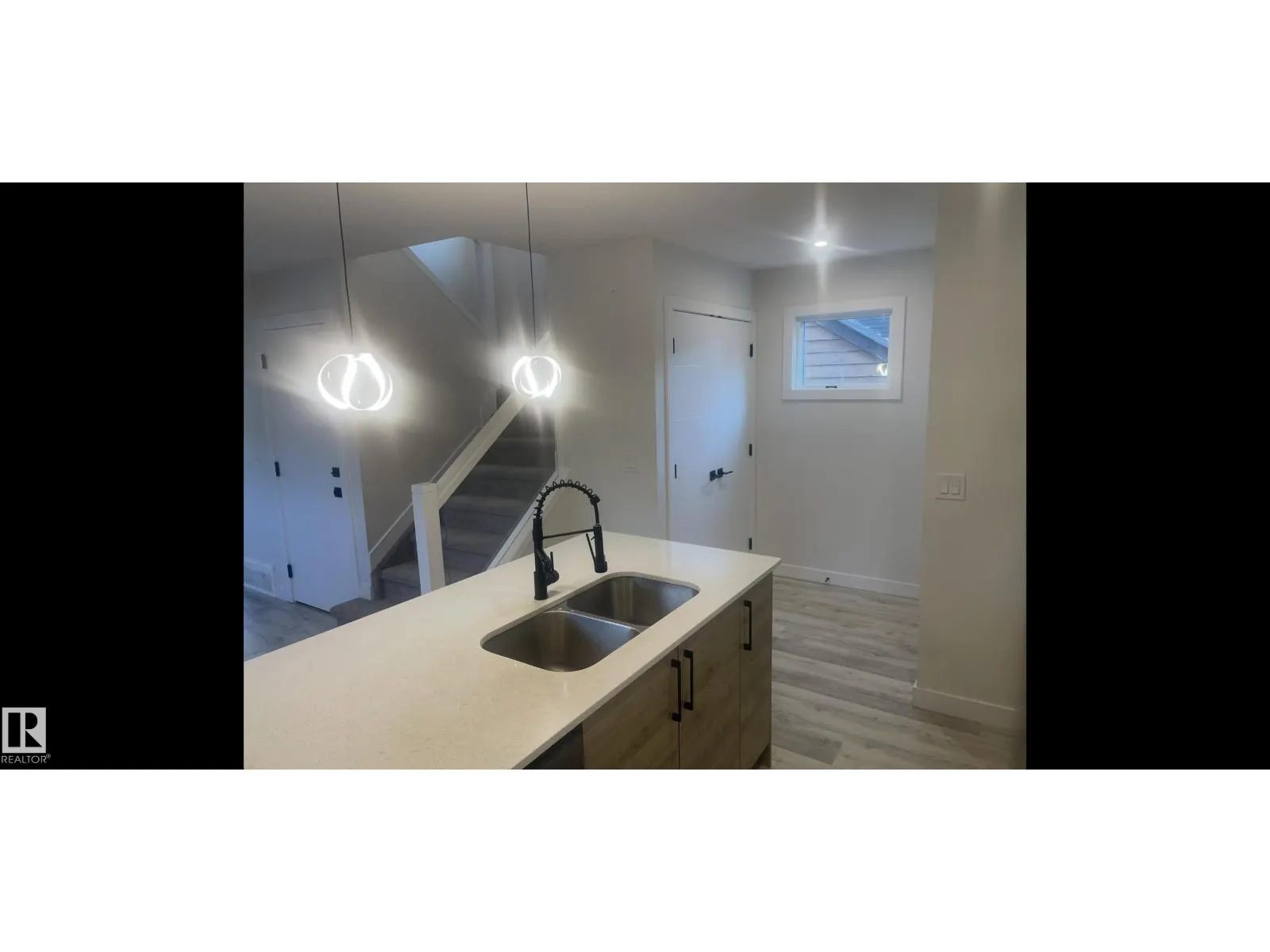 12936 69 ST NW