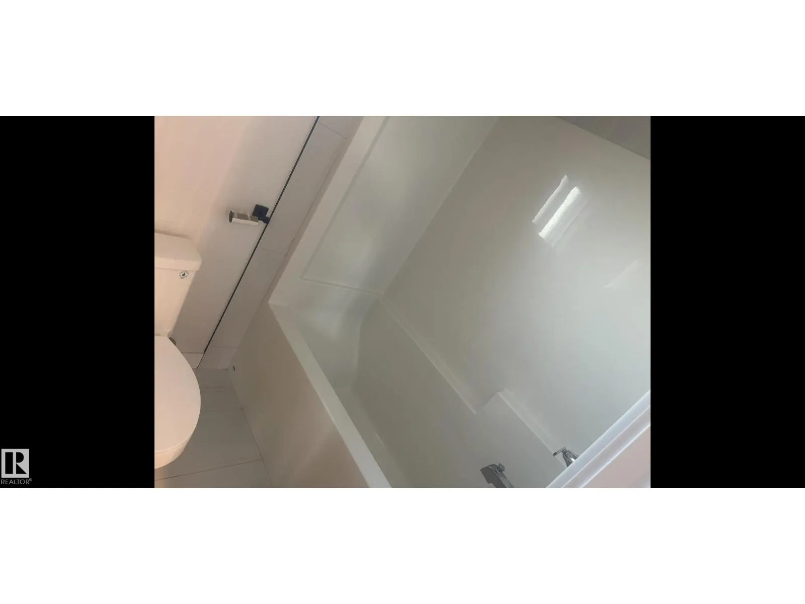 12936 69 ST NW