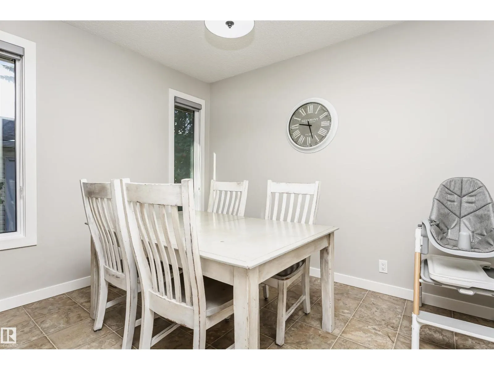 18331 68 AV NW
