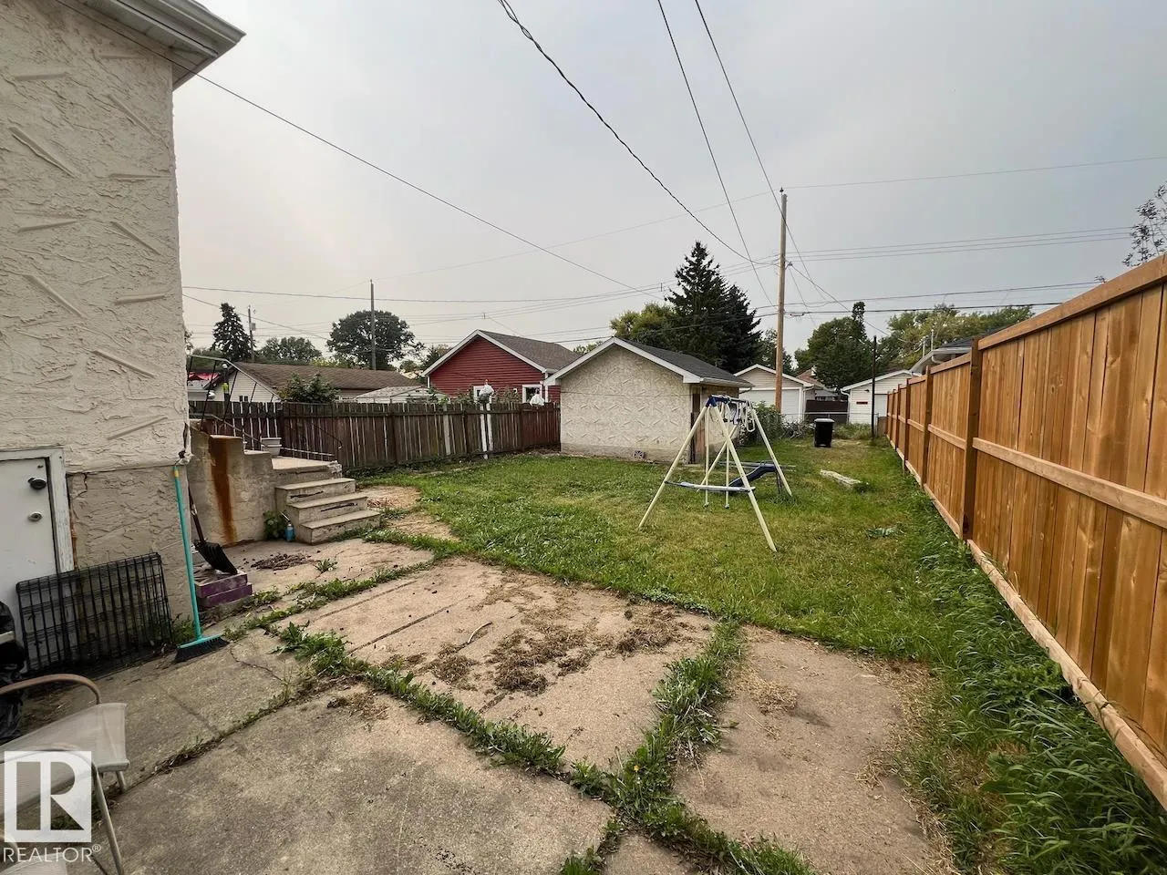 11942 86 ST NW