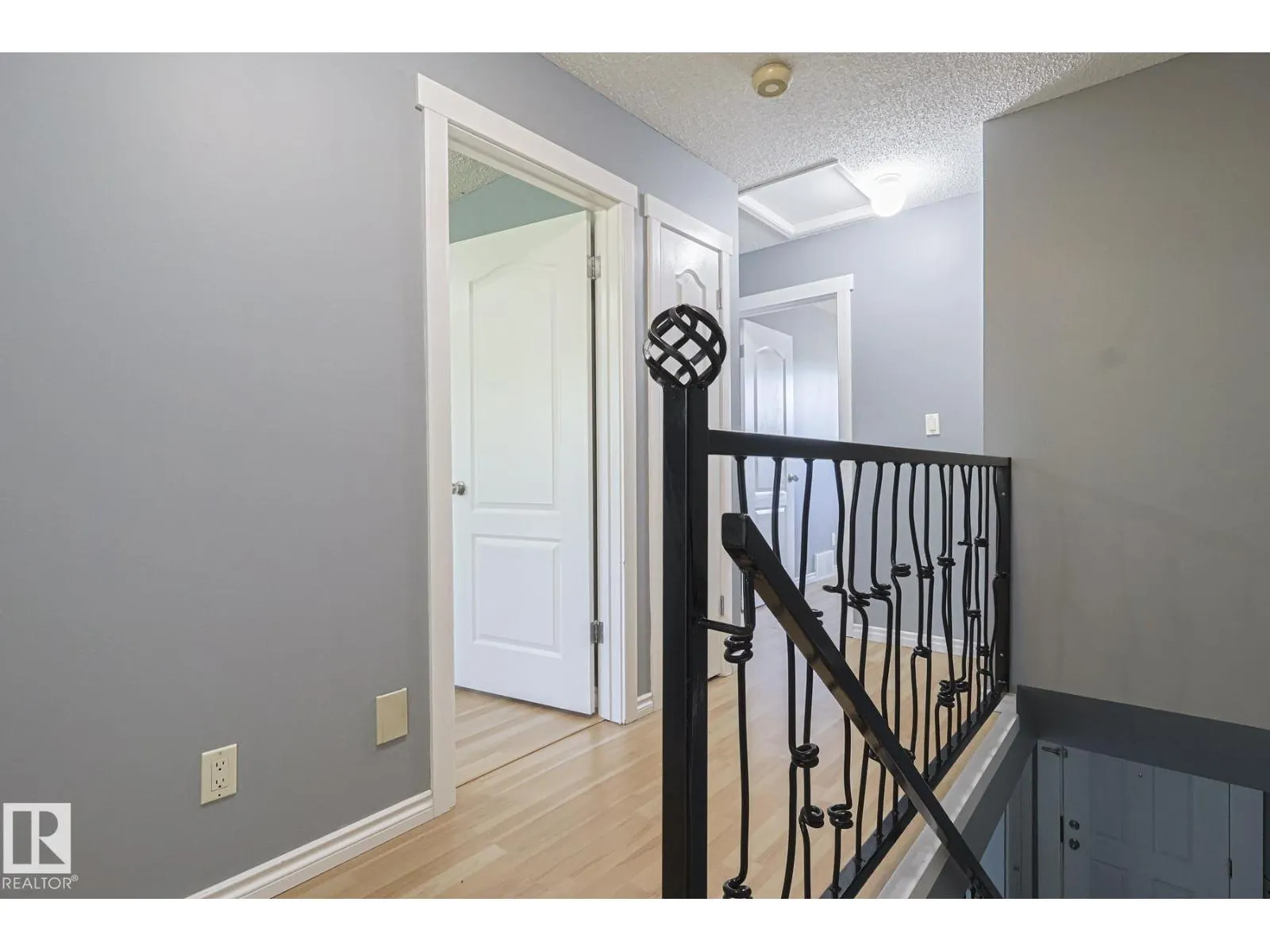 112 WELLINGTON CR