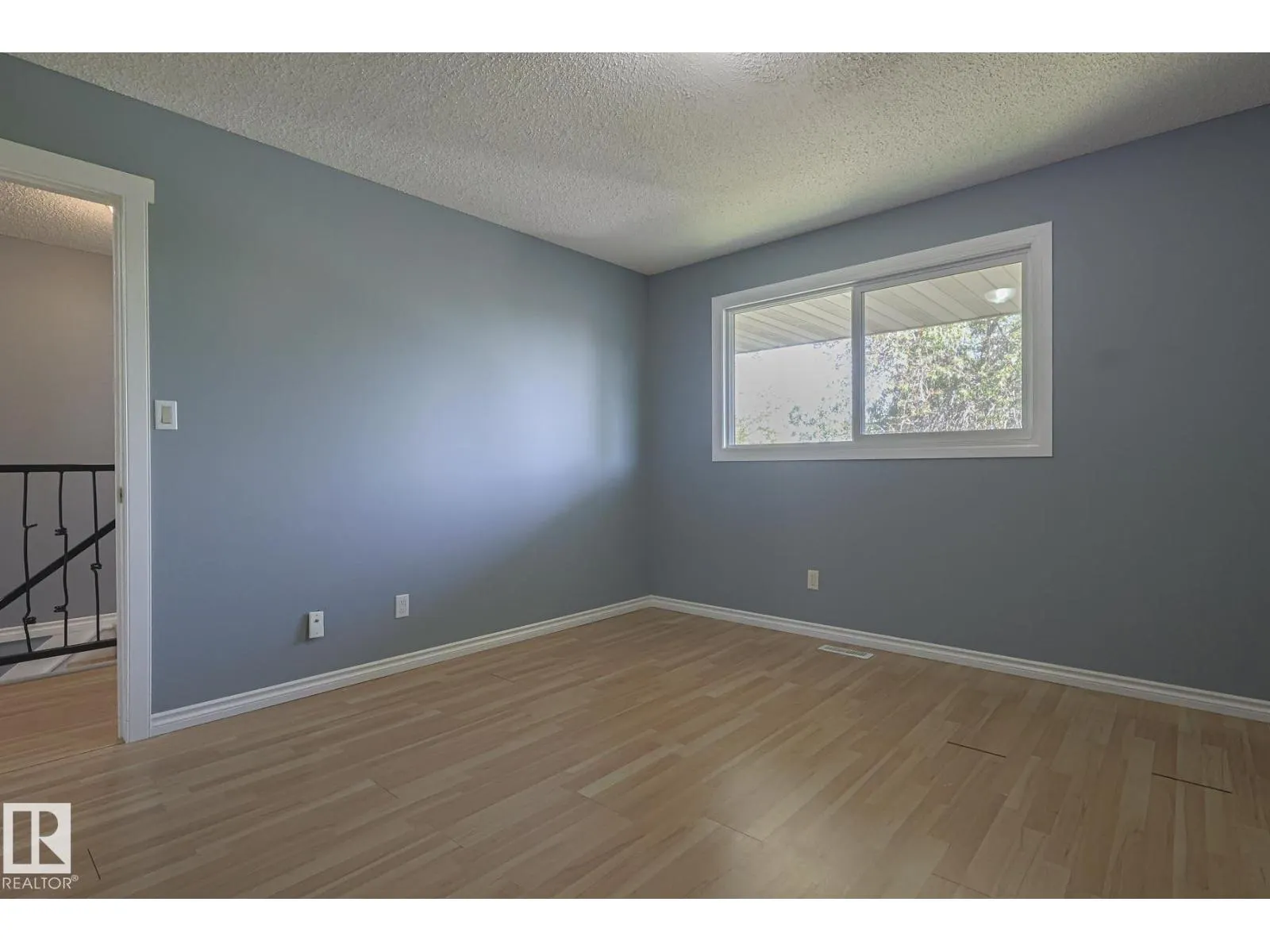 112 WELLINGTON CR