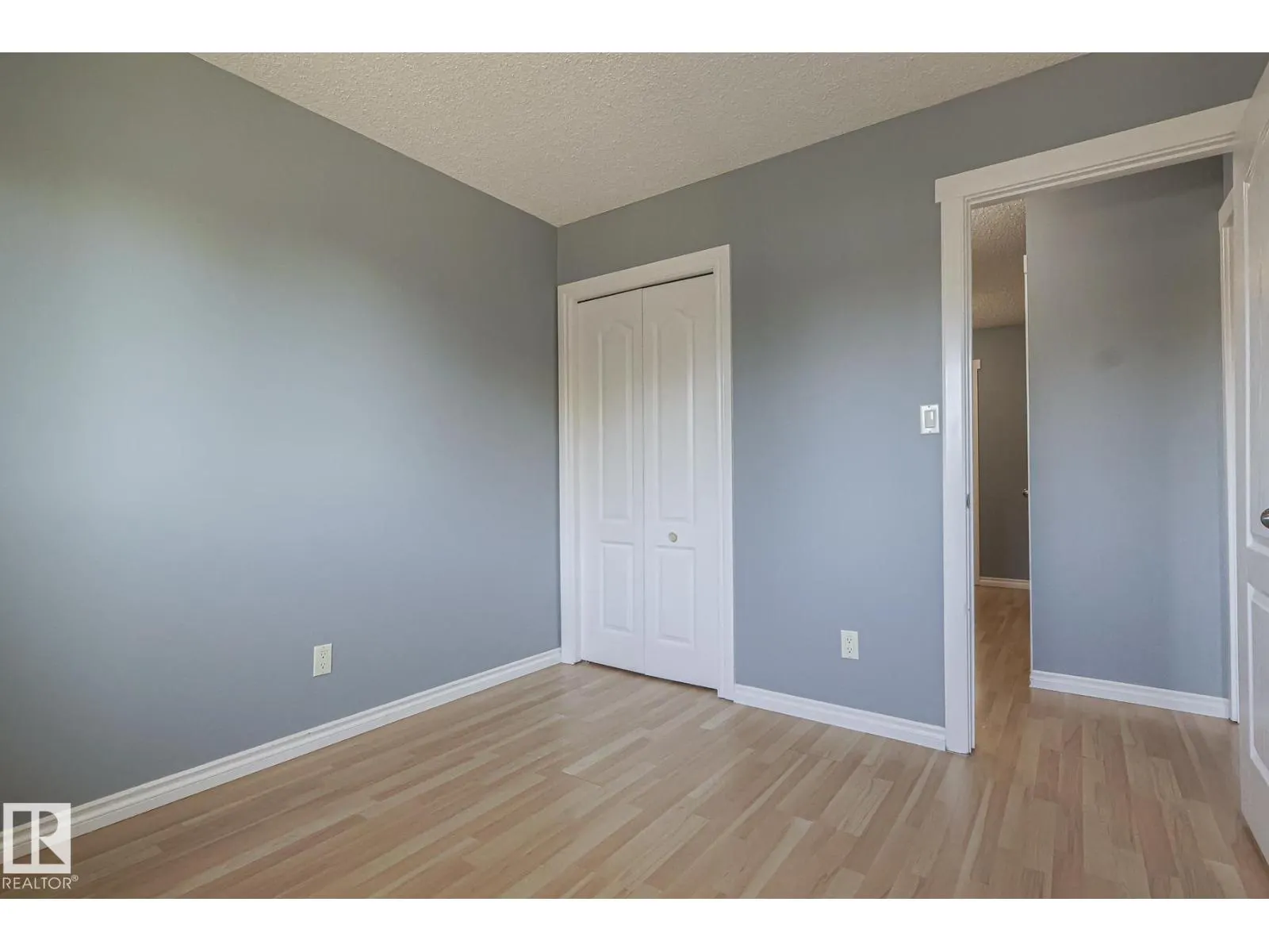 112 WELLINGTON CR