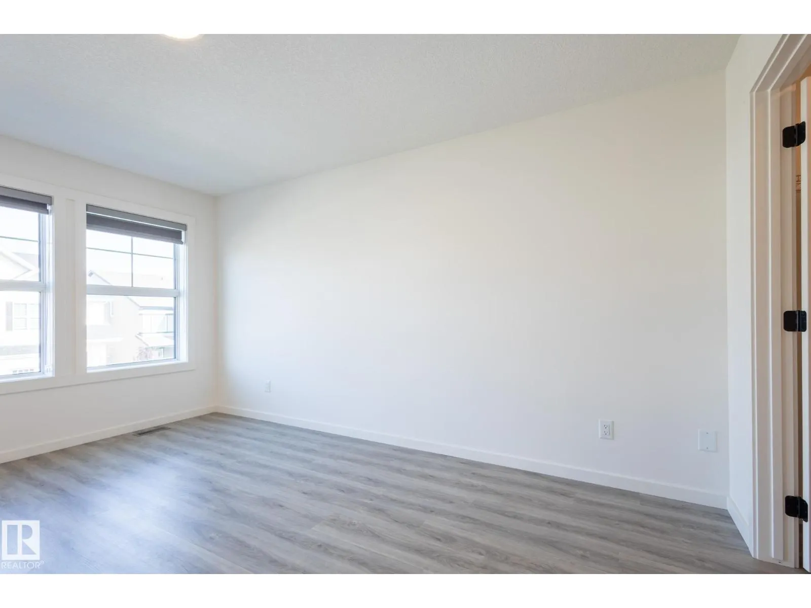 1215 PODERSKY WD SW