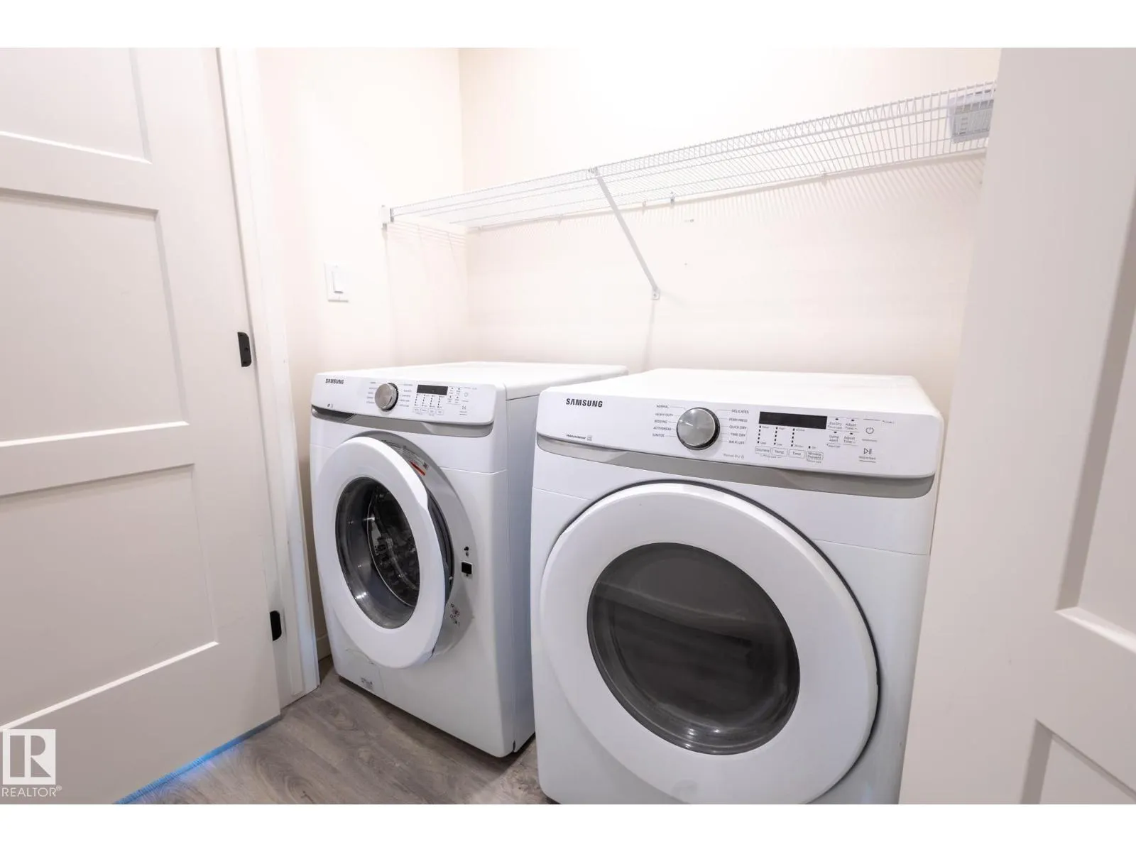 1215 PODERSKY WD SW